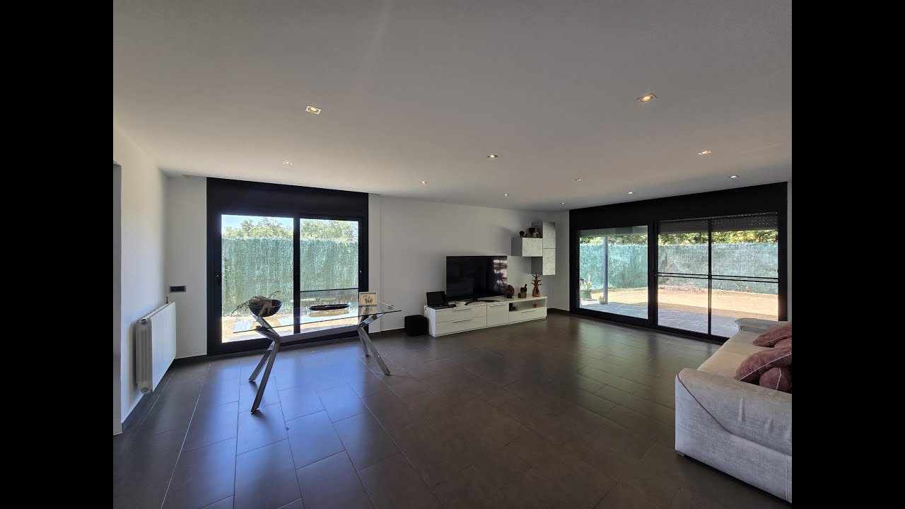 IMPRESIONANTE CASA EN BIGUES I RIELLS