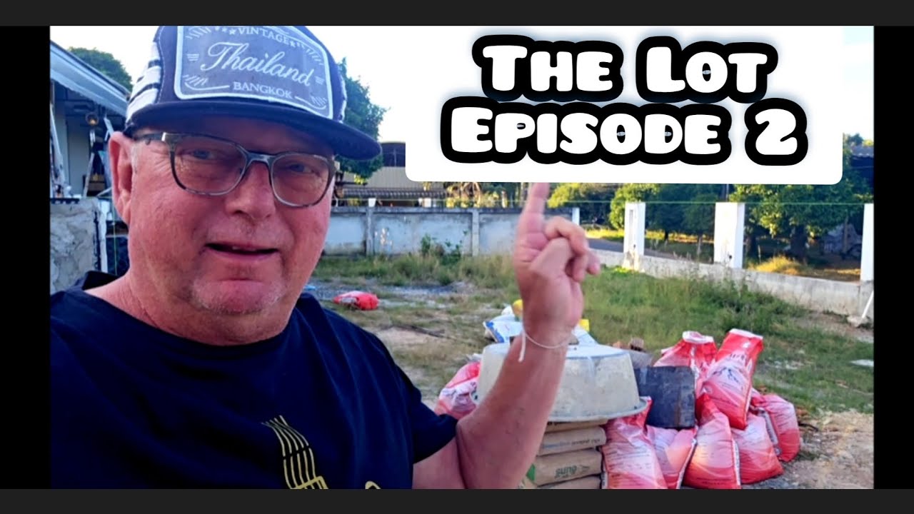 Update on building on the lot. Conversation about the Thailand Cambodia border. #Thai #chanthaburi