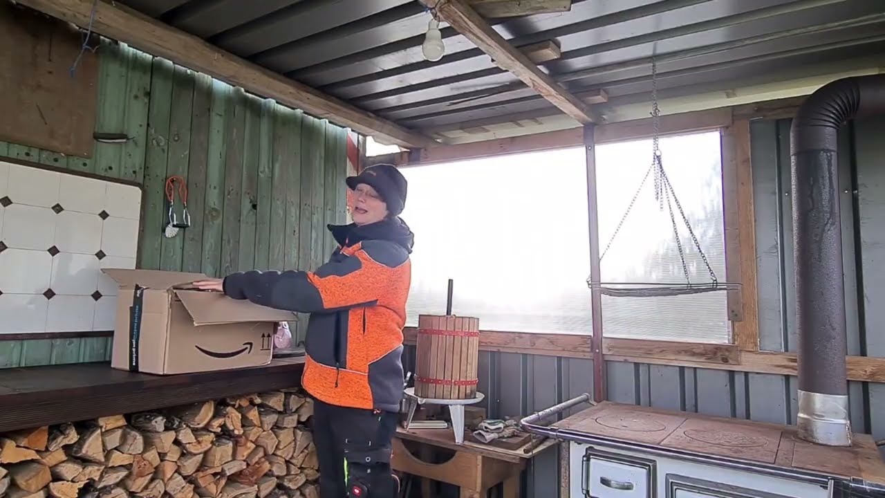 Ein Geschenkpaket  von Oma 