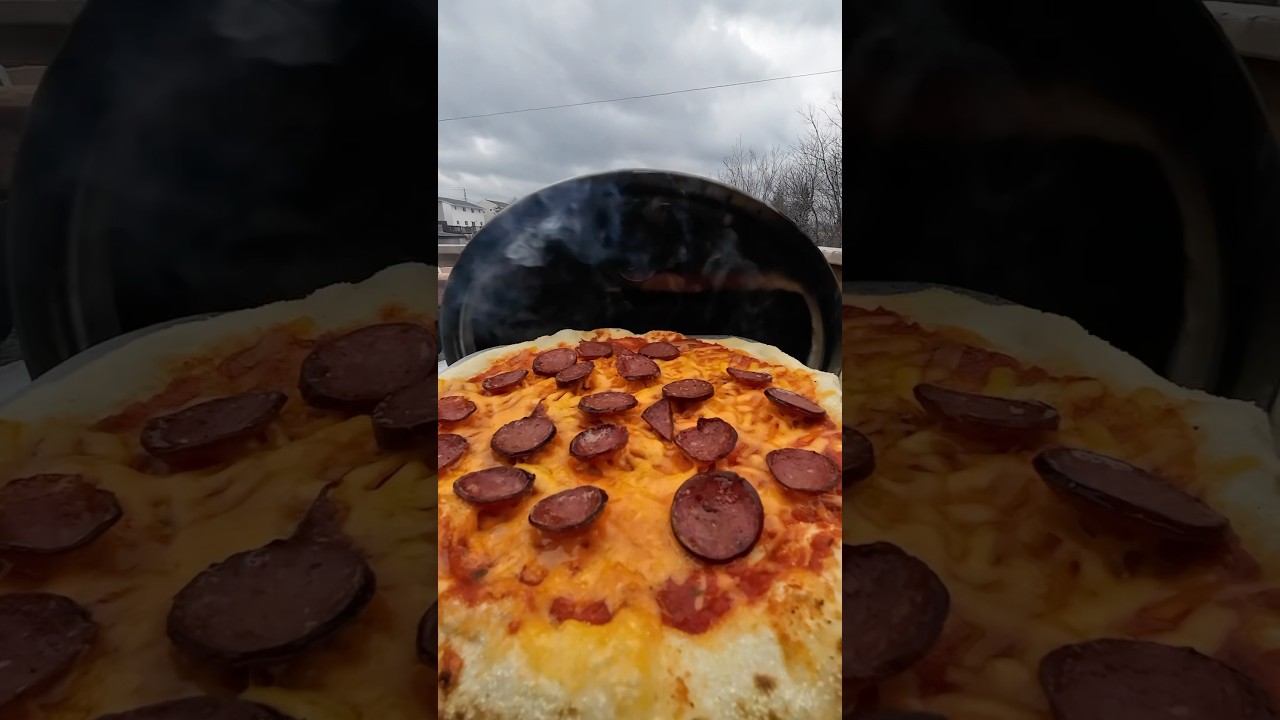 Making pizza with the Gozney Roccbox 