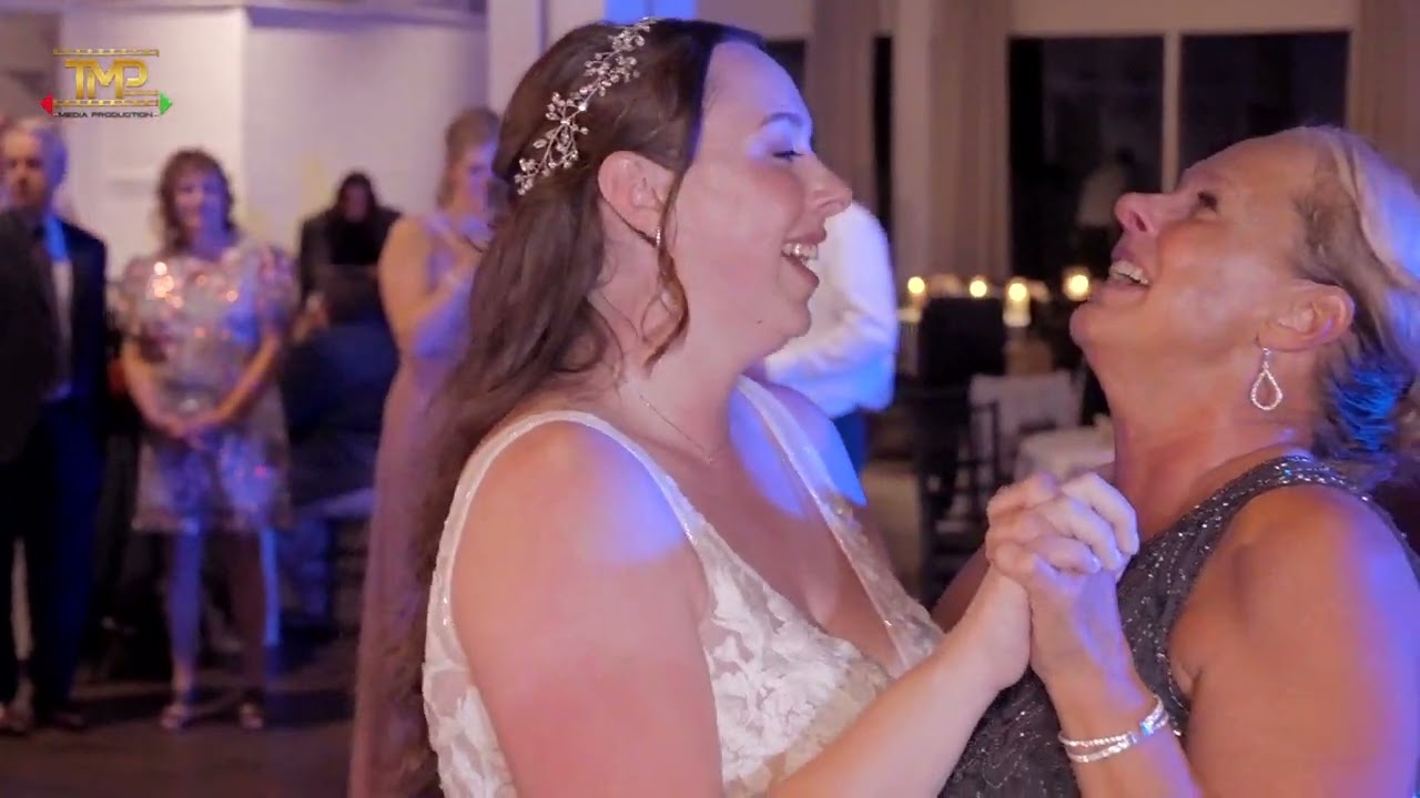 Lee Ann Womack - I Hope You Dance | Mother & daughter Wedding dance - Can't stop crying - TMP Empire
