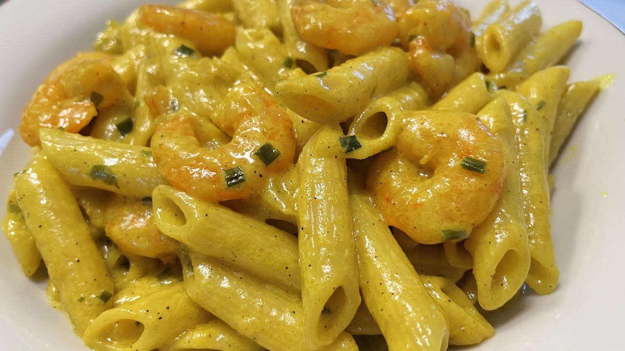 المطبخ التونسي : مقرونة زعرة بالكروفات 🍤