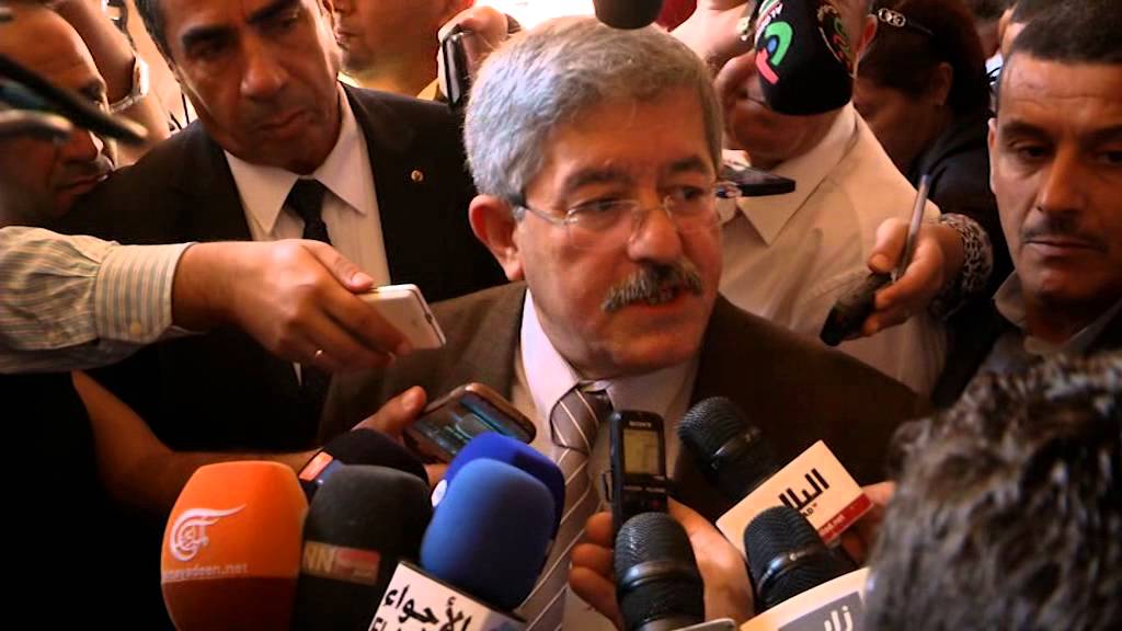 أويحيى عن سجن الجنرال بن حديد : ضباط سابقون كانوا تحت حماية الجيش واليوم يهاجمونه
