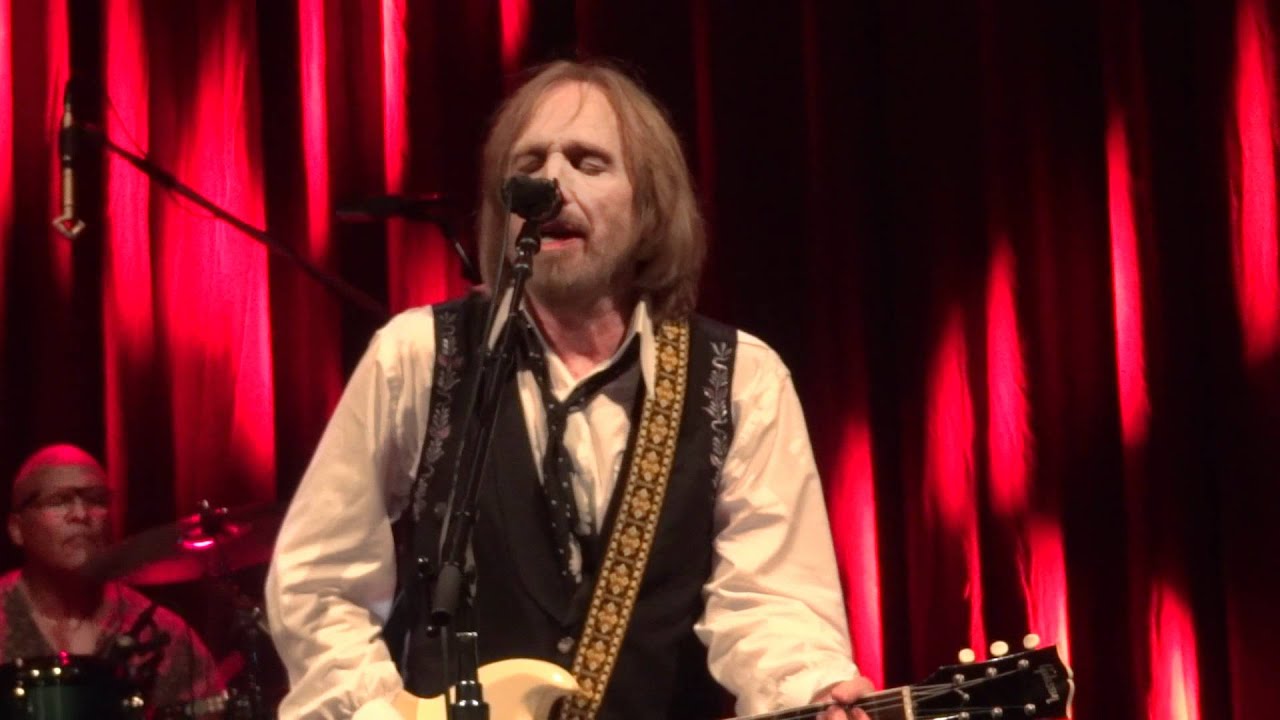 Tom Petty and the Heartbreakers - Refugee Live at The O2 Dublin Ireland