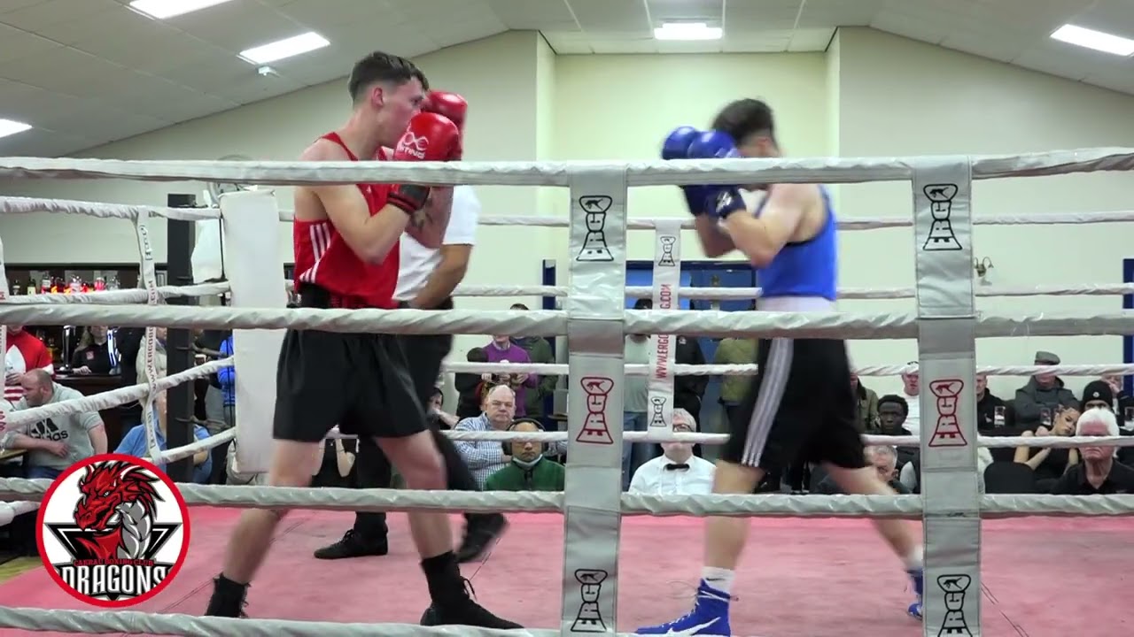 Сиан Шорт (Caerau Dragons ABC) против Адамса-Младшего Генри (Llanishen ABC), 23 января 2026 г.