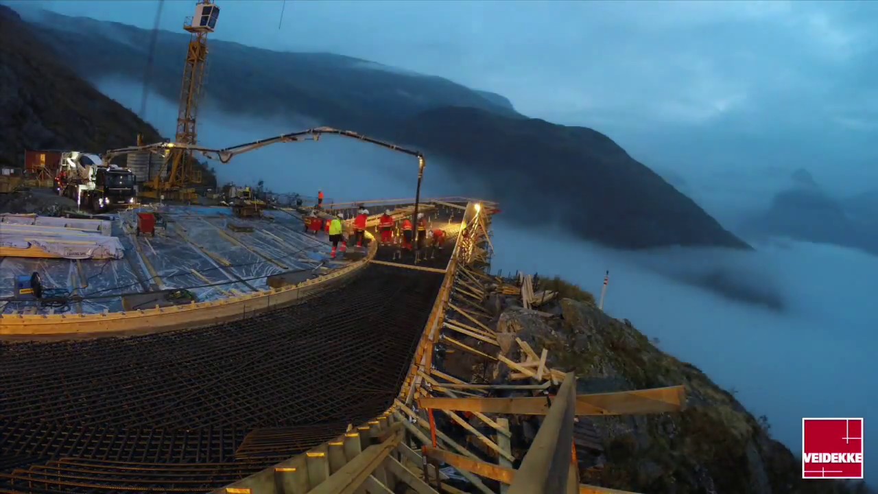 Utsikten på Gaularfjellet betongstøp