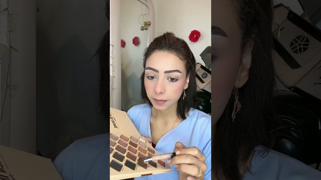 ميكاب علي ثوب ابيض