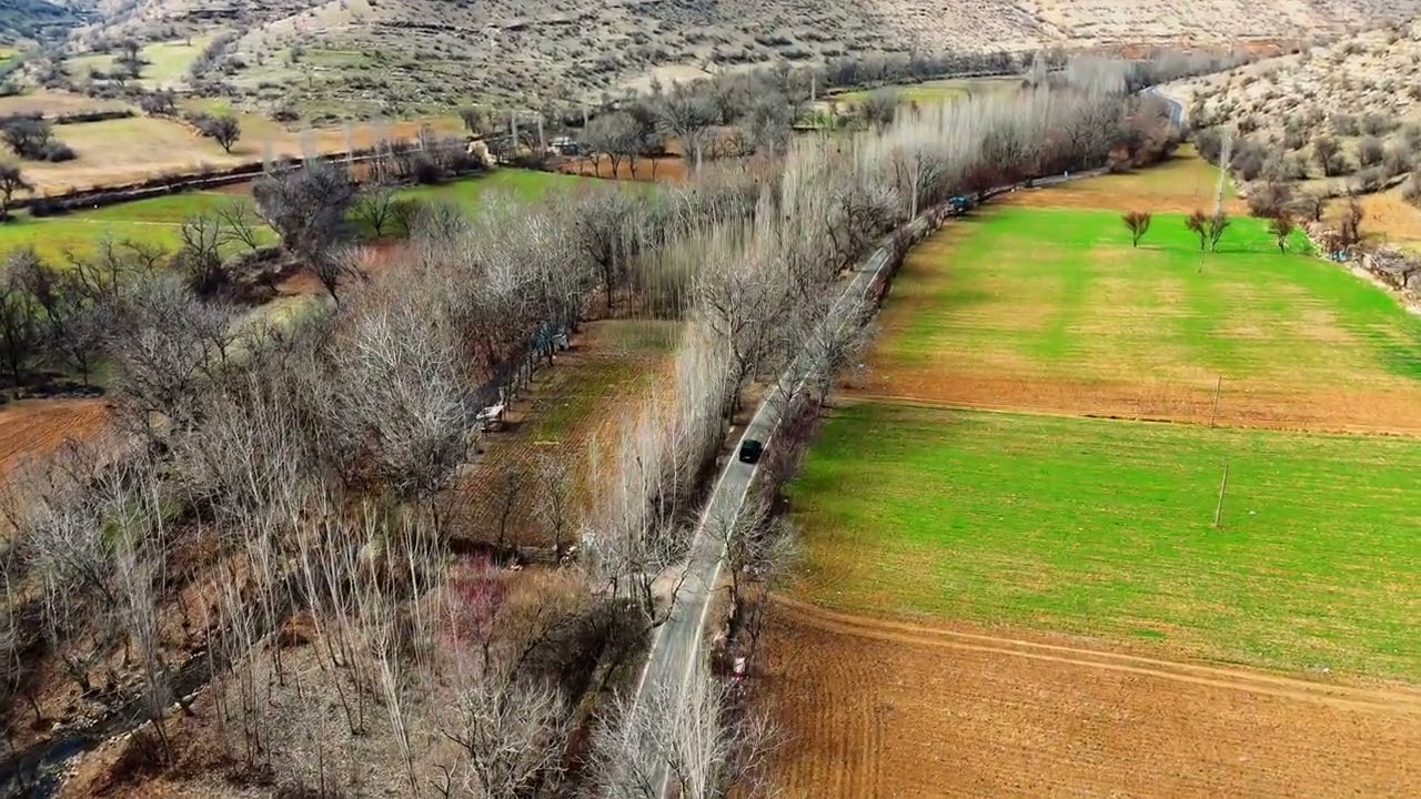 Mardin Sürgücü Köy Yolunda Eşsiz  Drone  Çekimi.  Bağlıca Köyü , Bağyaka Köyü ,Sürgücü Köyü