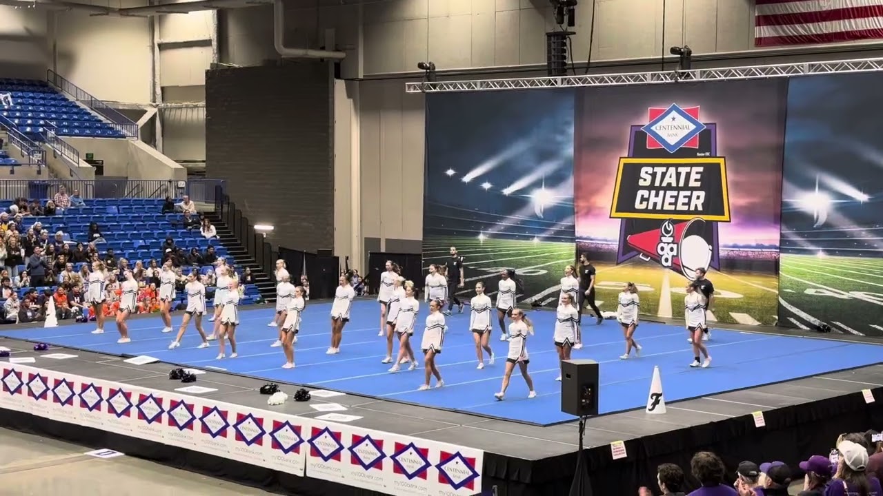 Fayetteville High School - Arkansas State Cheer Competition (6A All Girl)