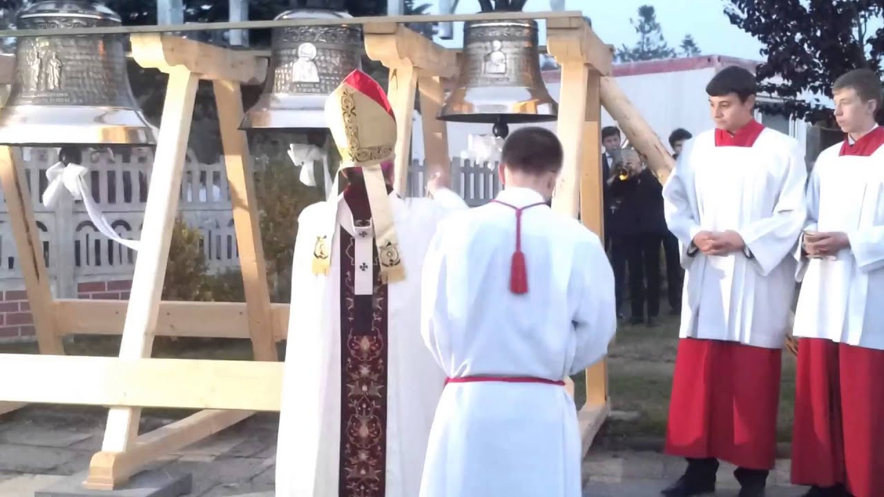 2013 10 10 Poświęcenie dzwonów dla nowego kościoła w Chwaszczynie
