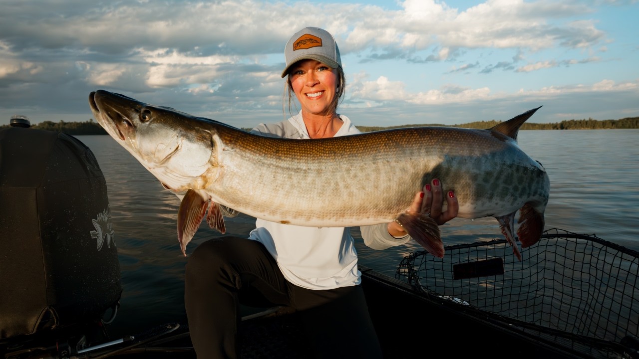 From Chaos to Conversion | Figure 8 Musky on Eagle Lake (VLOG 6)