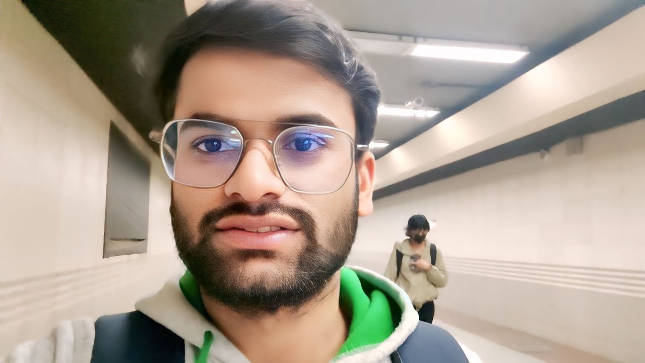 Solo Bus Trip to Delhi 🇮🇳 | Travel Vlog