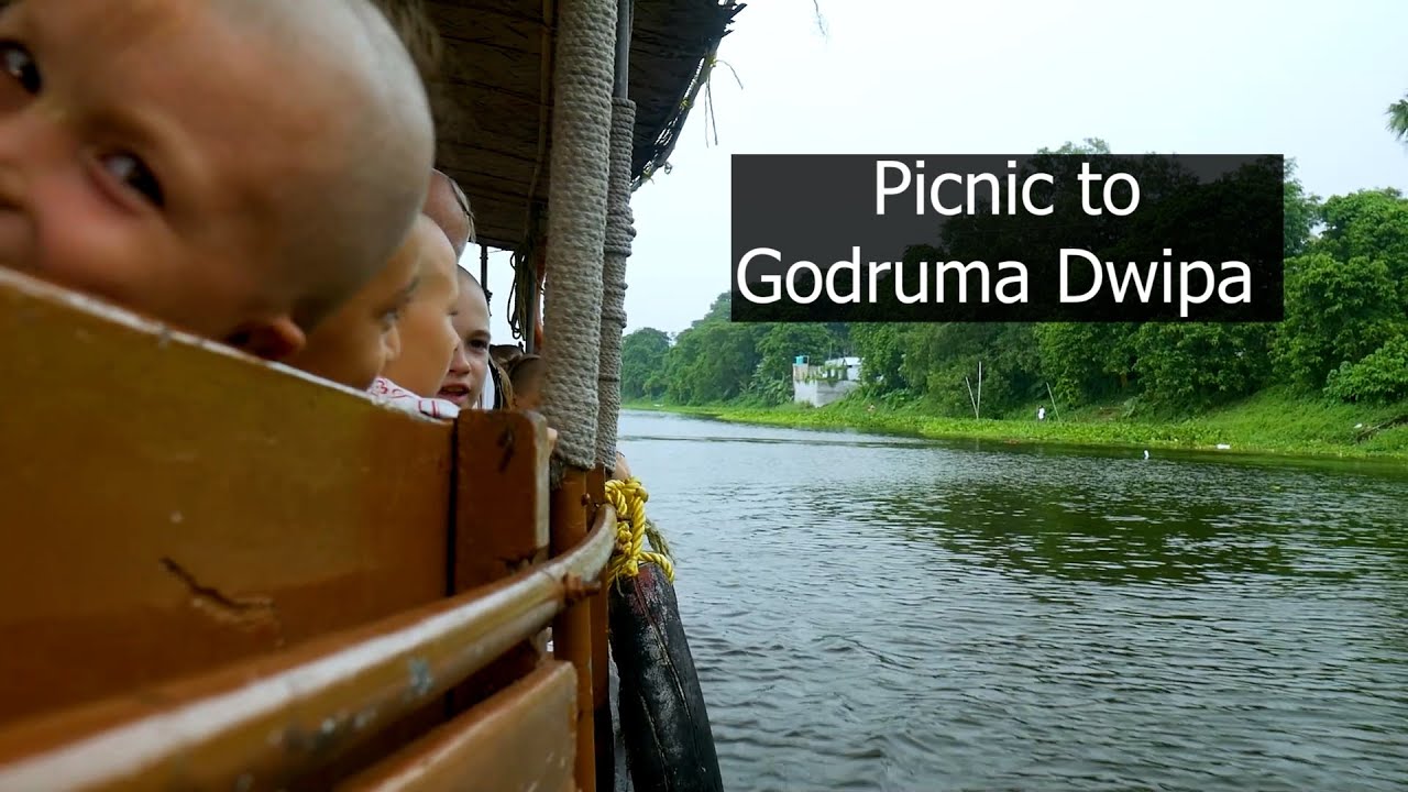 A Picnic to Godruma Dwipa!