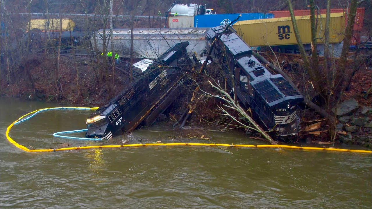 Two Trains Derail Into Lehigh River In Pennsylvania
