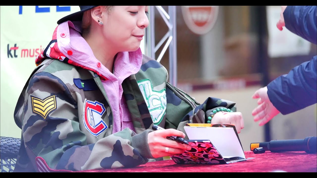 [Fancam/직캠]150222 부산 서면 센트럴 f(x) 엠버(Amber) 팬싸인회(Fansign)