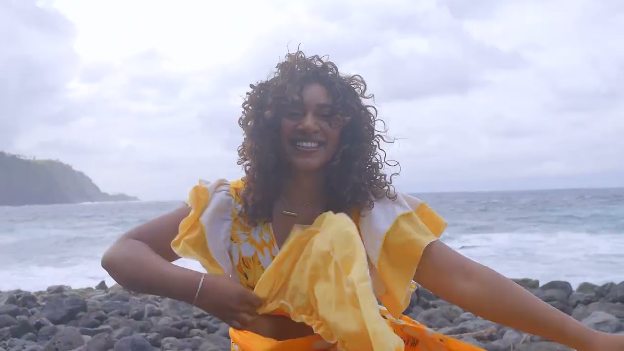 Pascal Huet - Roulèr Maloya (Clip Officiel)