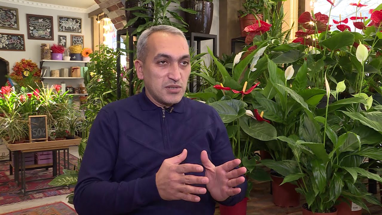 DİB&Ccedil;ƏK G&Uuml;LLƏRƏ QULLUQ