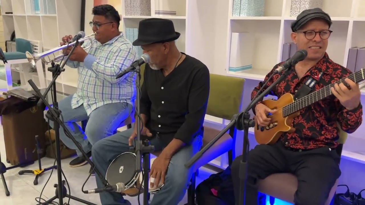 Adán García -  GrupoAndandoSon