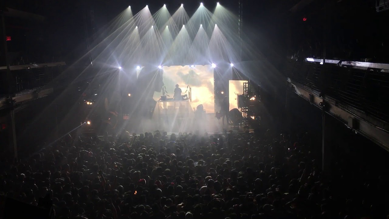 illienium: Crawl Outta Love [Live from New York City]
