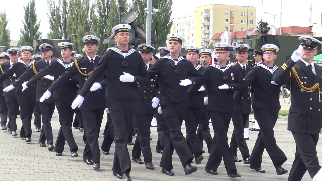 Koszalin: Defilada z okazji 100-lecia Polskiej Broni Przeciwlotniczej