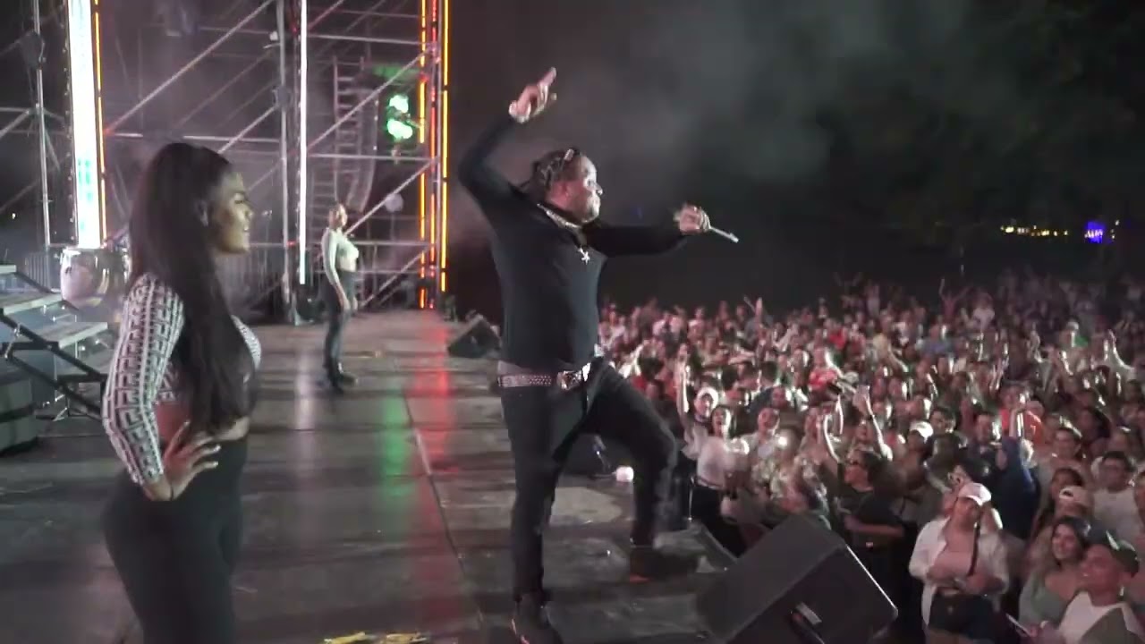 Mr Saik en Vivo - #Bacsummerfest