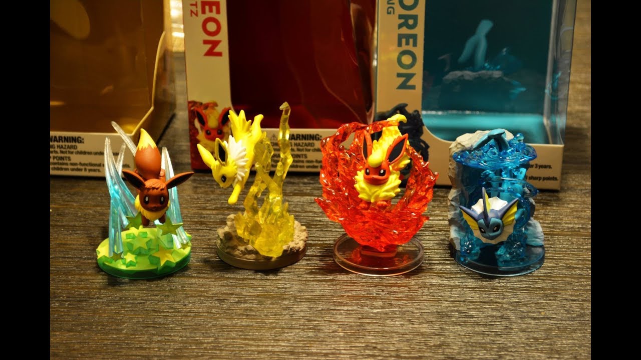 Vaporeon Flareon and Jolteon Pokemon Center Gallery Figure Unboxing