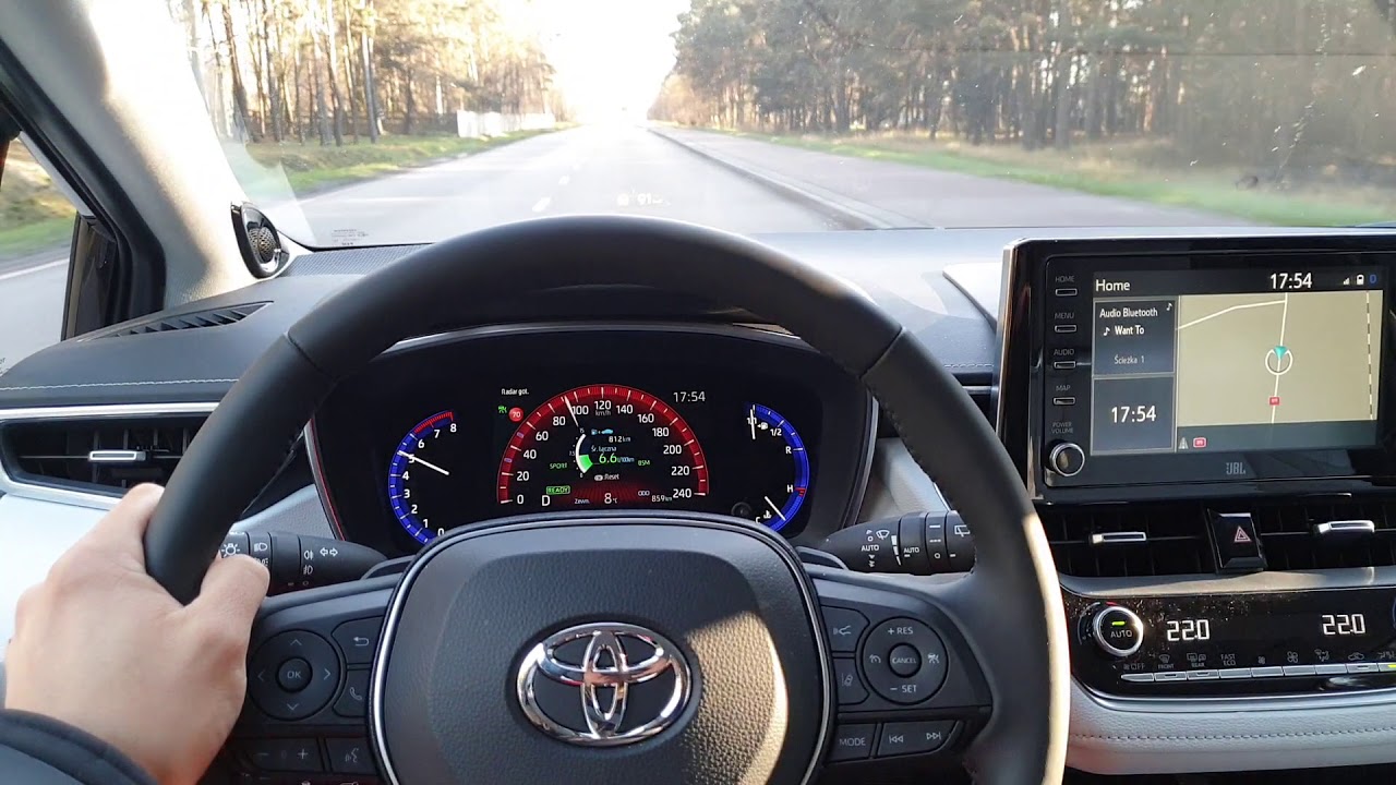 Toyota Corolla 2.0 Hybrid 0-140 Acceleration