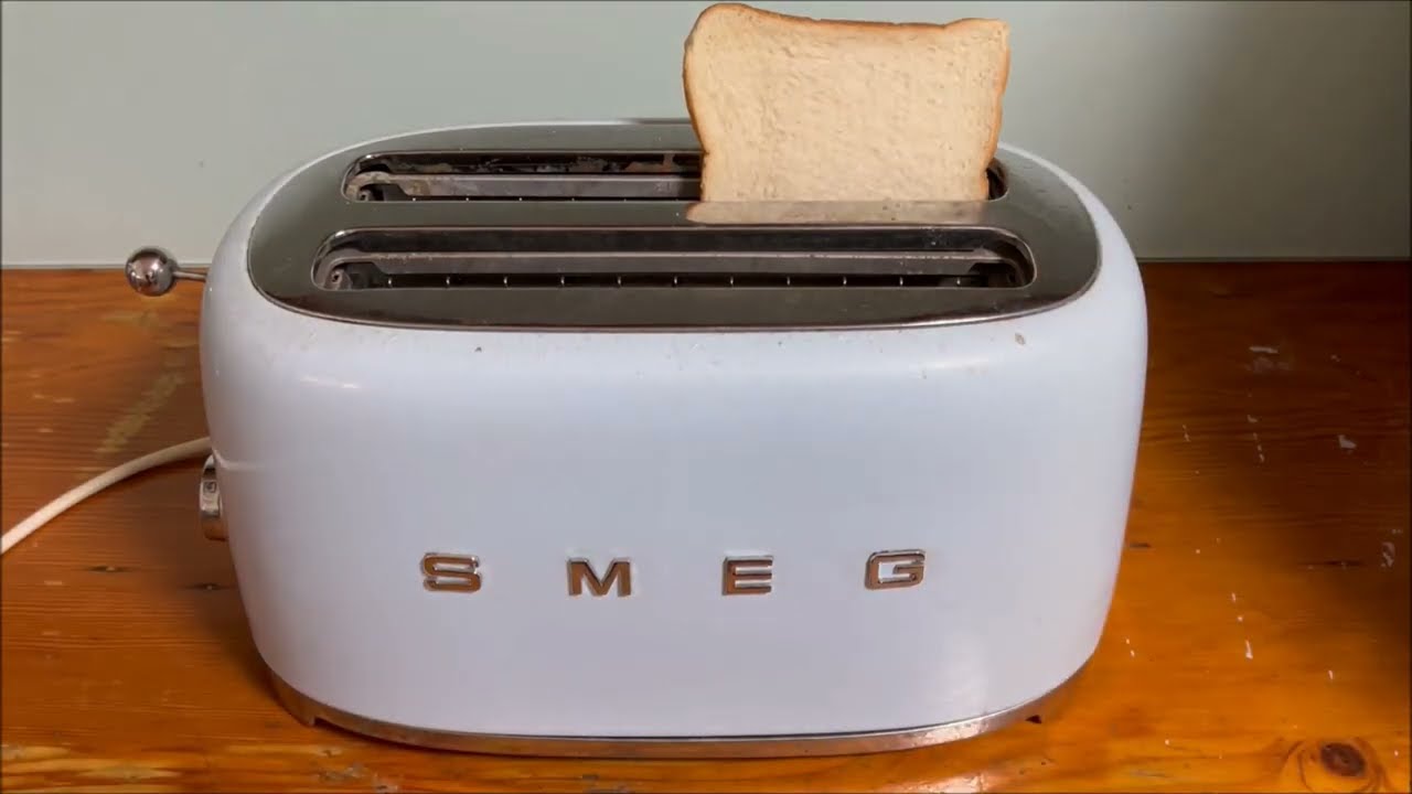 Smeg Retro Style 4 Slice Toaster