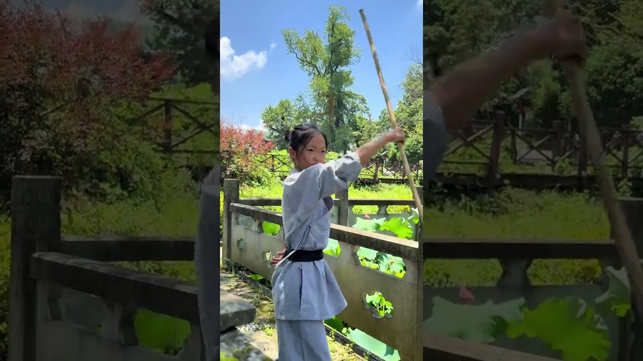Qi Wu practiced Shaolin staff techniques