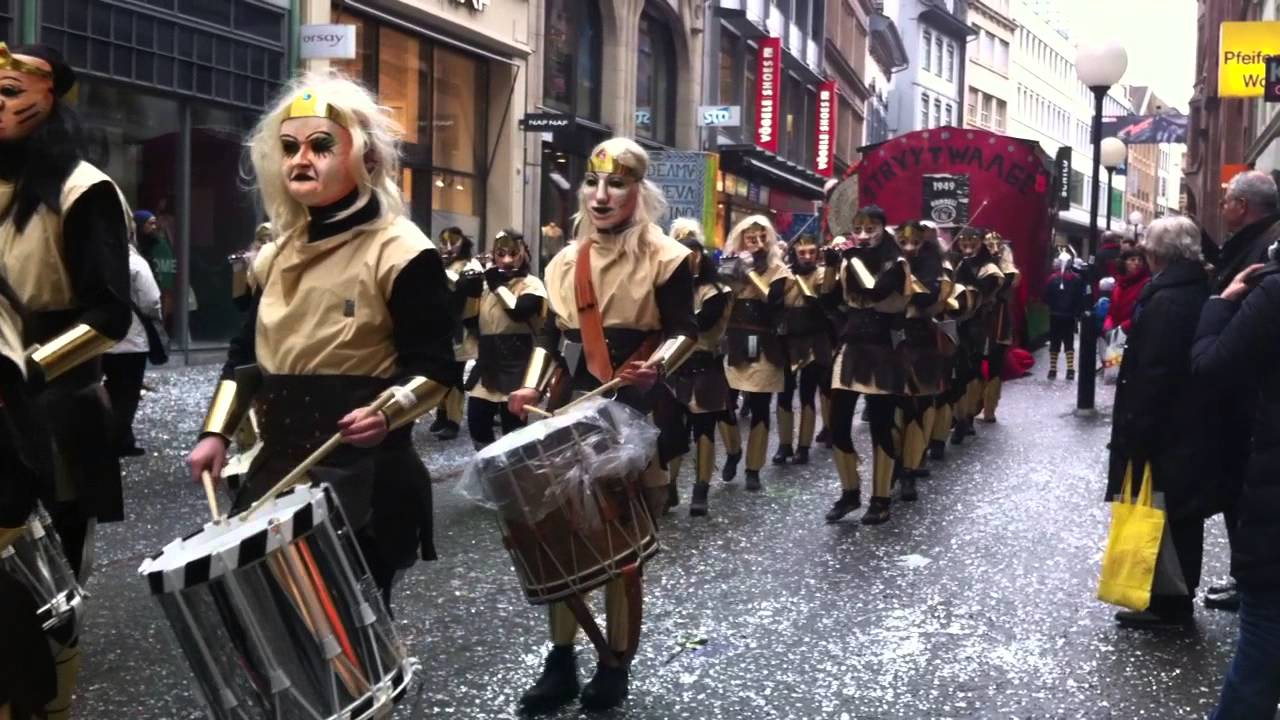 BASLER FASNACHT -The carnival of Basel/ Cila Jerochim