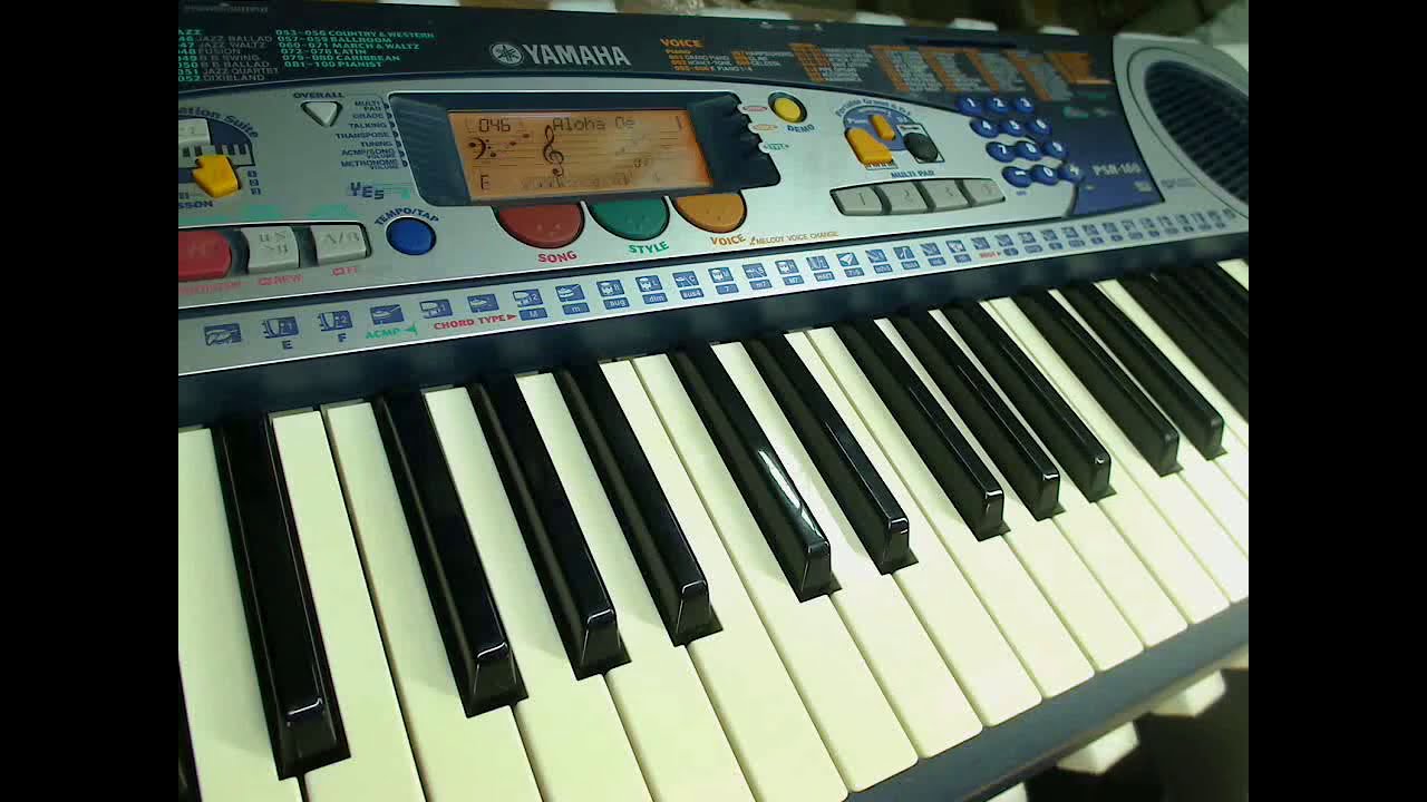 YAMAHA PSR-160 (World, christmas & DJ game SONGS)
