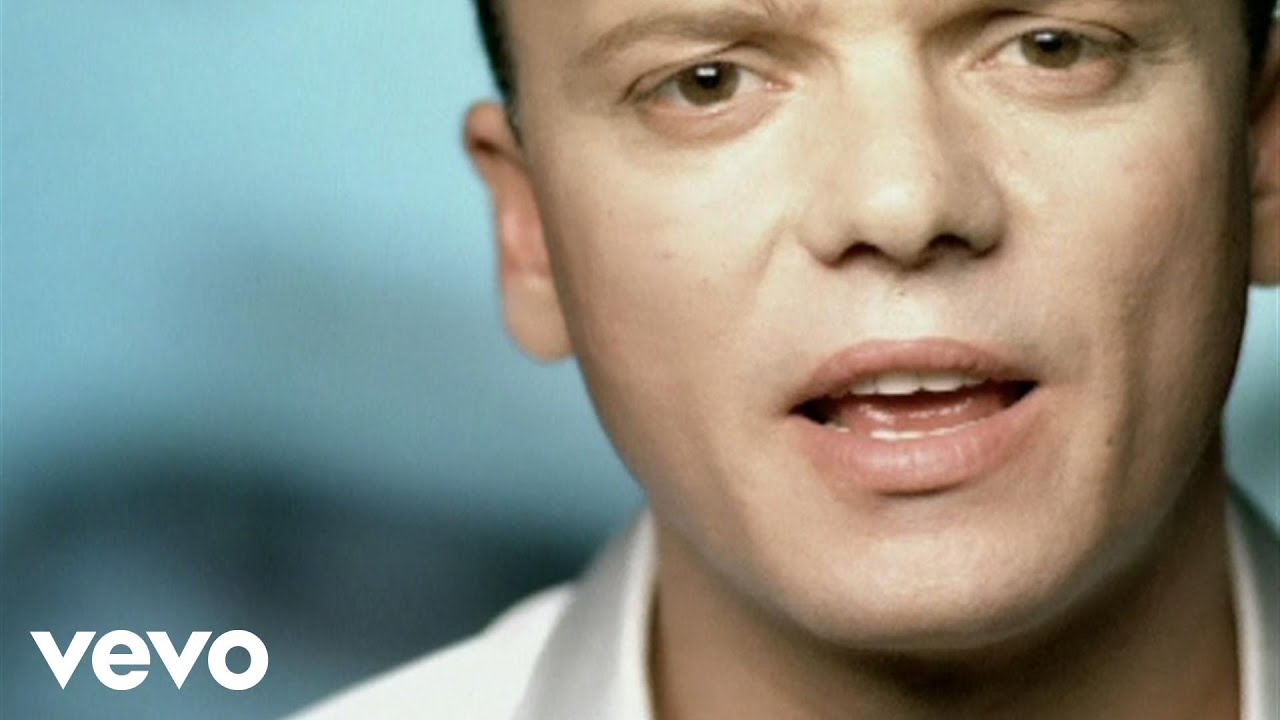 Gigi D'Alessio, Lara Fabian - Un Cuore Malato (Official Video)