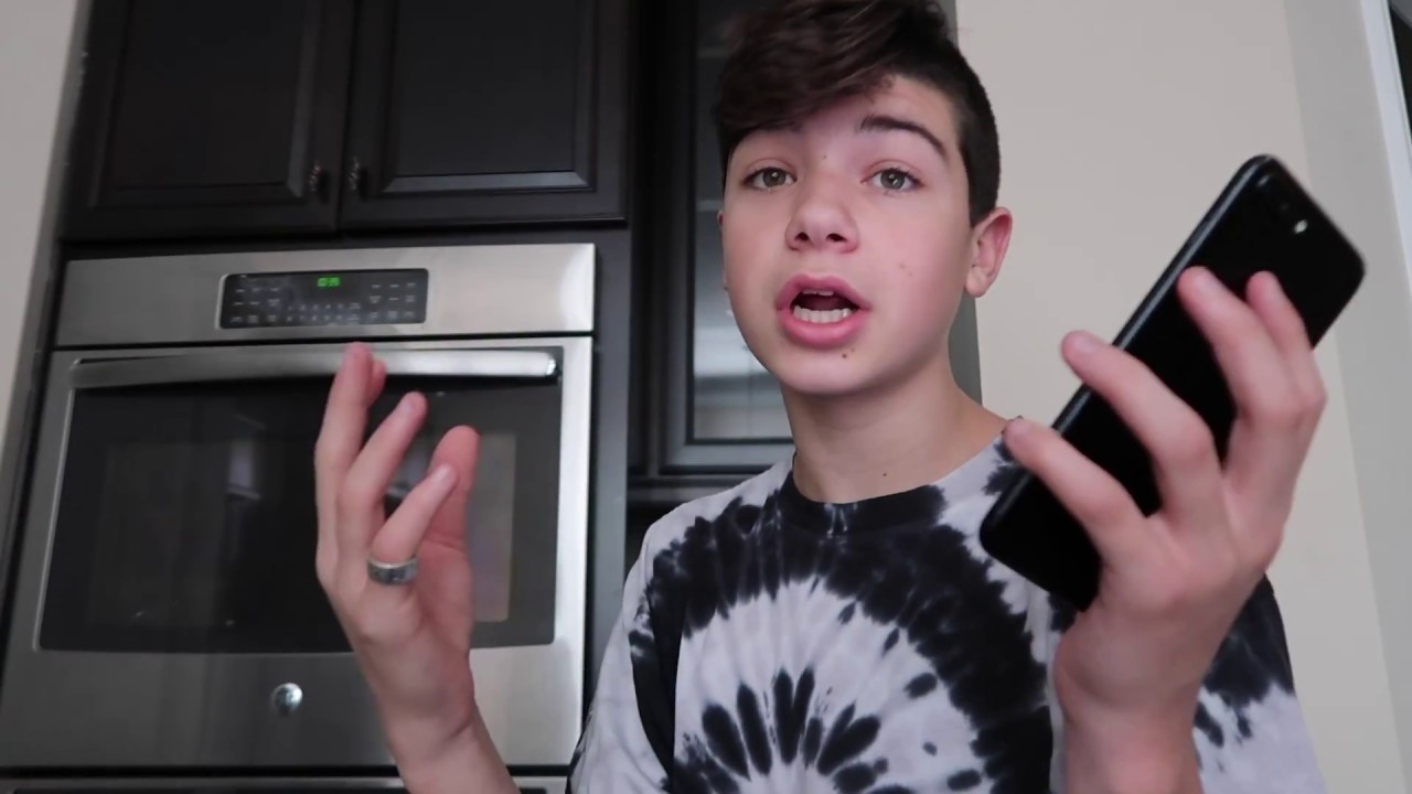 REACTING TO FAN EDITS