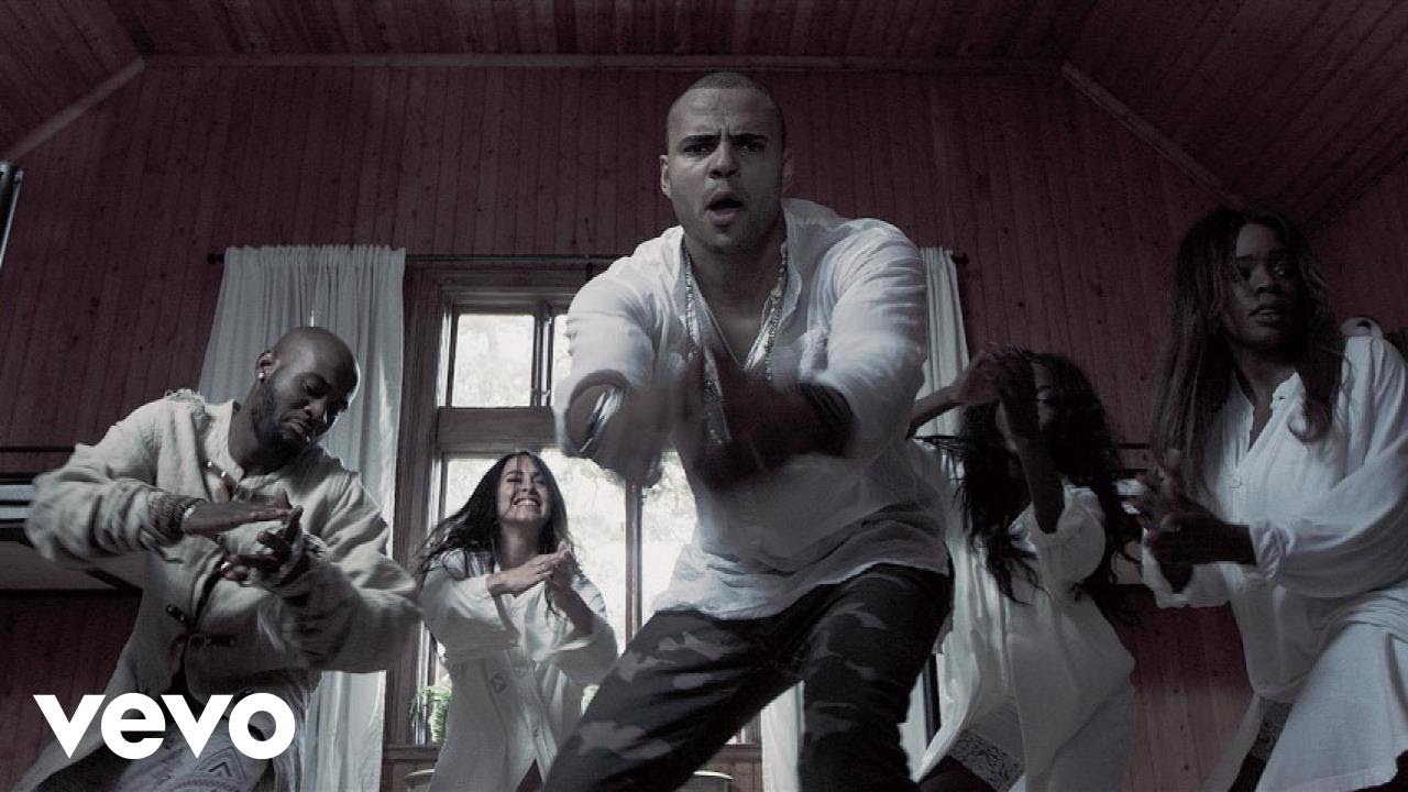 Mohombi - We on Fire (feat. D. Kullus)