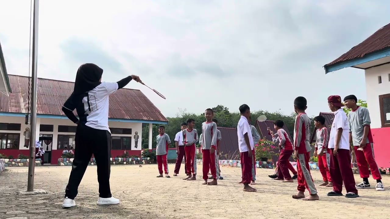 tugas akkhir batminton