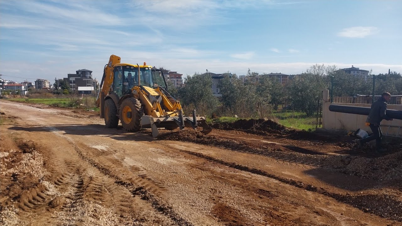 JCB 4CX KEPÇE VİDEYOLARI #kepçe #keşfet #jcb #jcbvideo #jcb3dx #kepçevideoları #cats #cat #catvideos