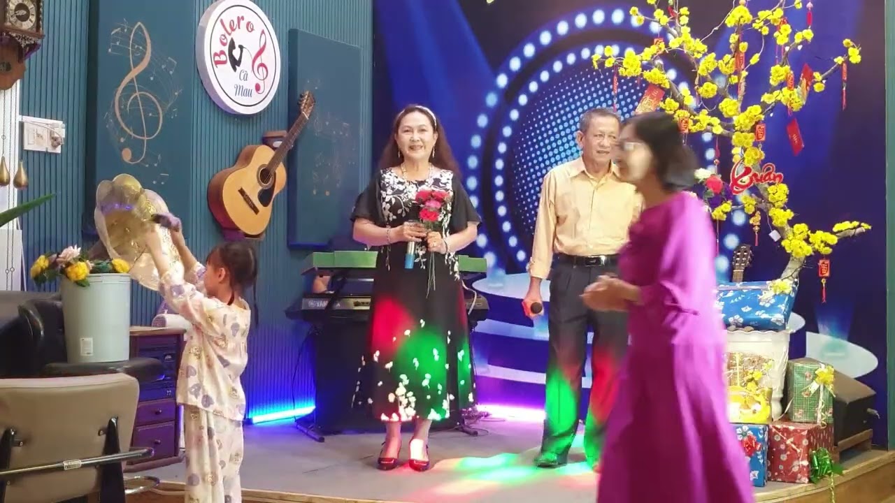 Đêm Bơ Vơ - Sáng Tác :  NS Duy Khánh - Trình Bày : Lâm Thời & Bảo Ngân