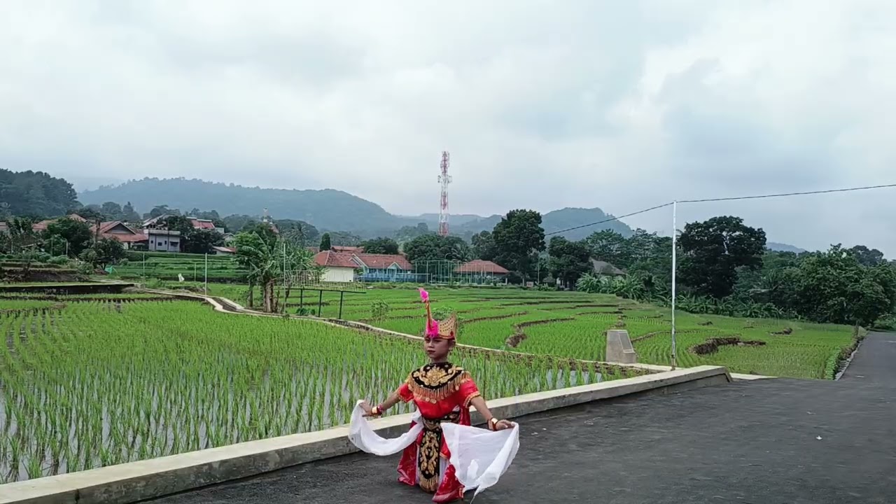 TARI BURUNG 