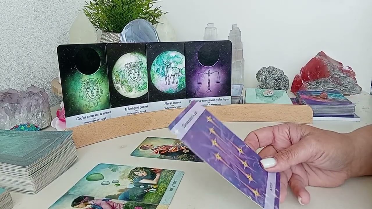 Volle maan in Steenbok ♑️ 10 juli 2025 ✨️ Je bent goed genoeg!!!! Eindfase van iets! Inspiratie! 🍀😊