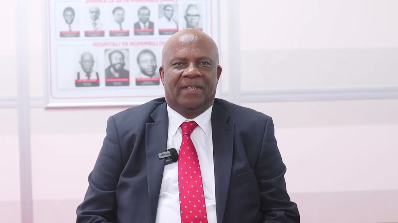 MWENYEKITI WA BODI YA WADHAMINI MUHIMBILI AKARIBISHWA RASMI NA MENEJIMENTI