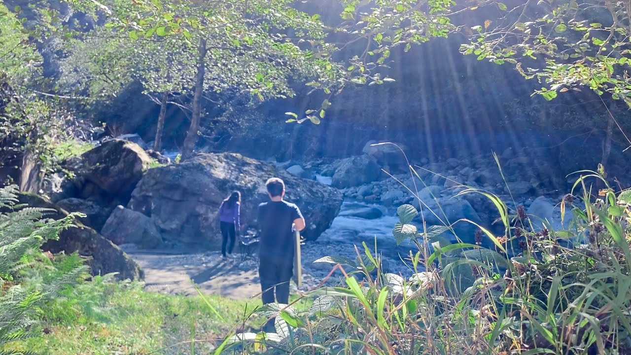 Dere Kenarında Sakin Bir Gün Geçirmek - Kamp Hayatı - Lada Niva ile Doğada #nature