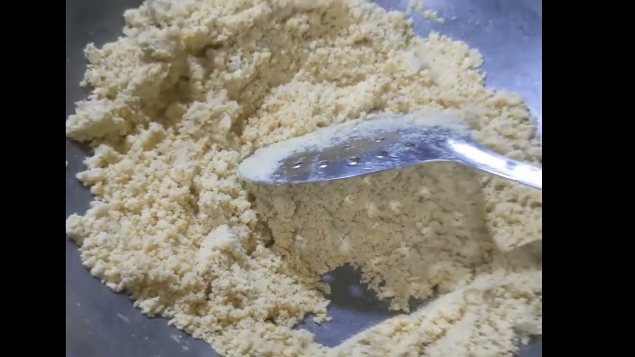 Mathura ke pede मथुरा के स्वादिष्ट मजेदार खोया के कुछ ही समय में बनने वाले पेड़े 