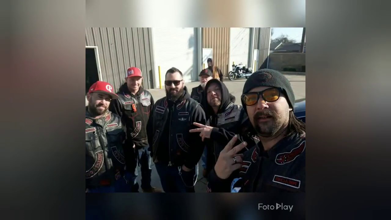 Riding with my brothers Road DOGGS MC