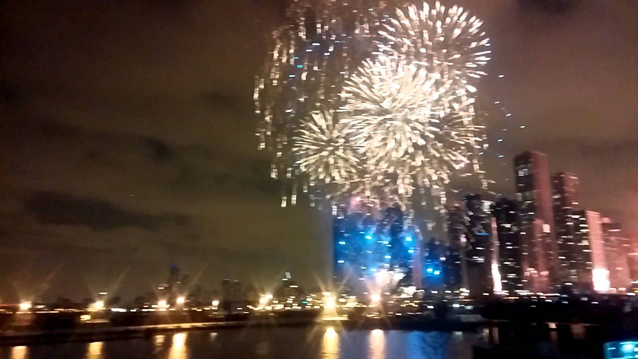 New Year's celebration Navy pier Chicago 2016