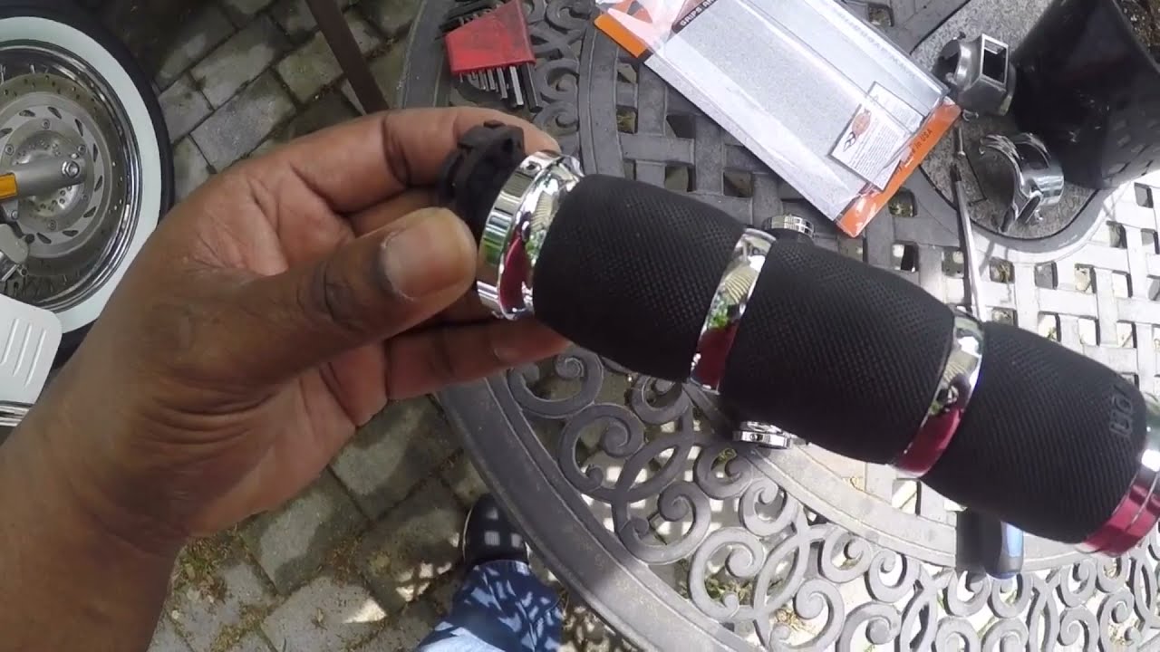 HOW I INSTALLED A SET OF AVON GRIPS ON MY HONDA VTX 1300