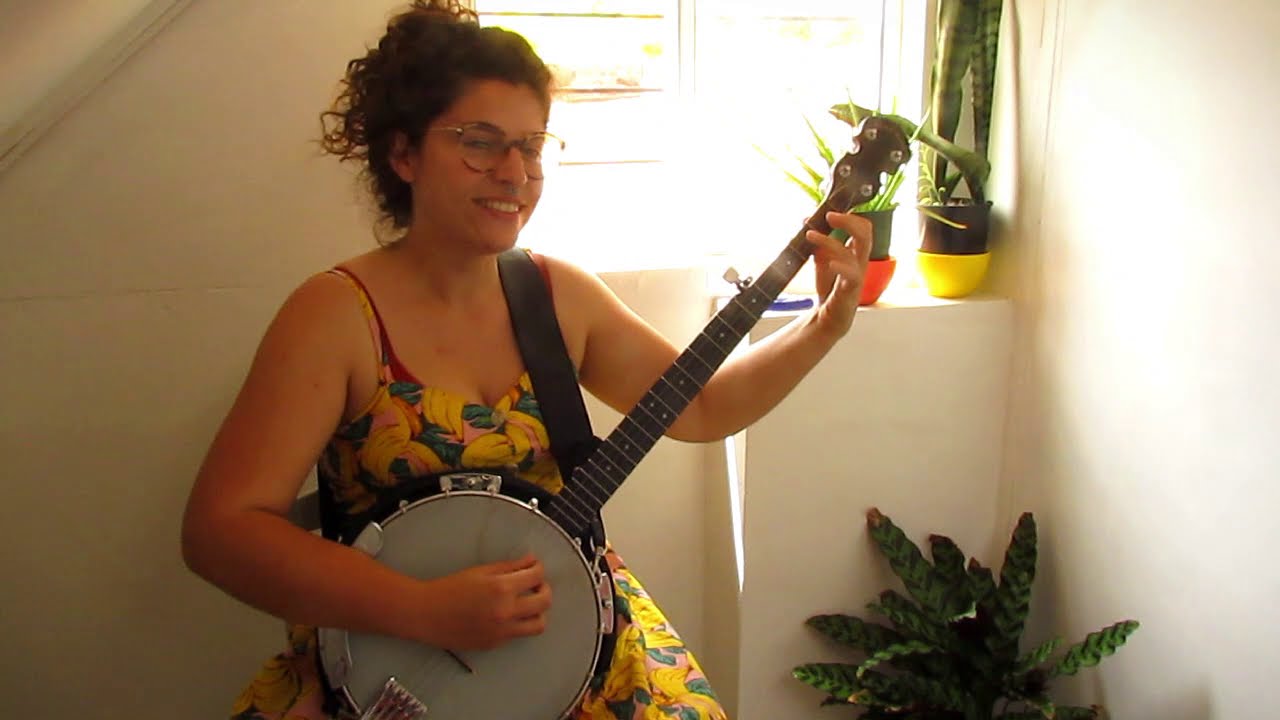 Salade de fruits (Bourvil) | Banjo cover | Old French Song | Happy Charlie