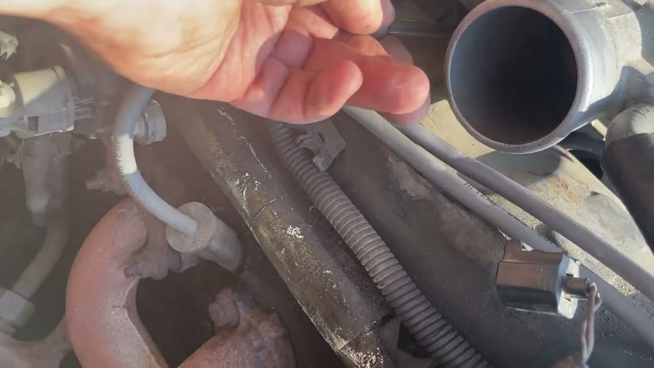 1996-2001 Ford Ranger 2.5 Valve Cover Gasket Part 1