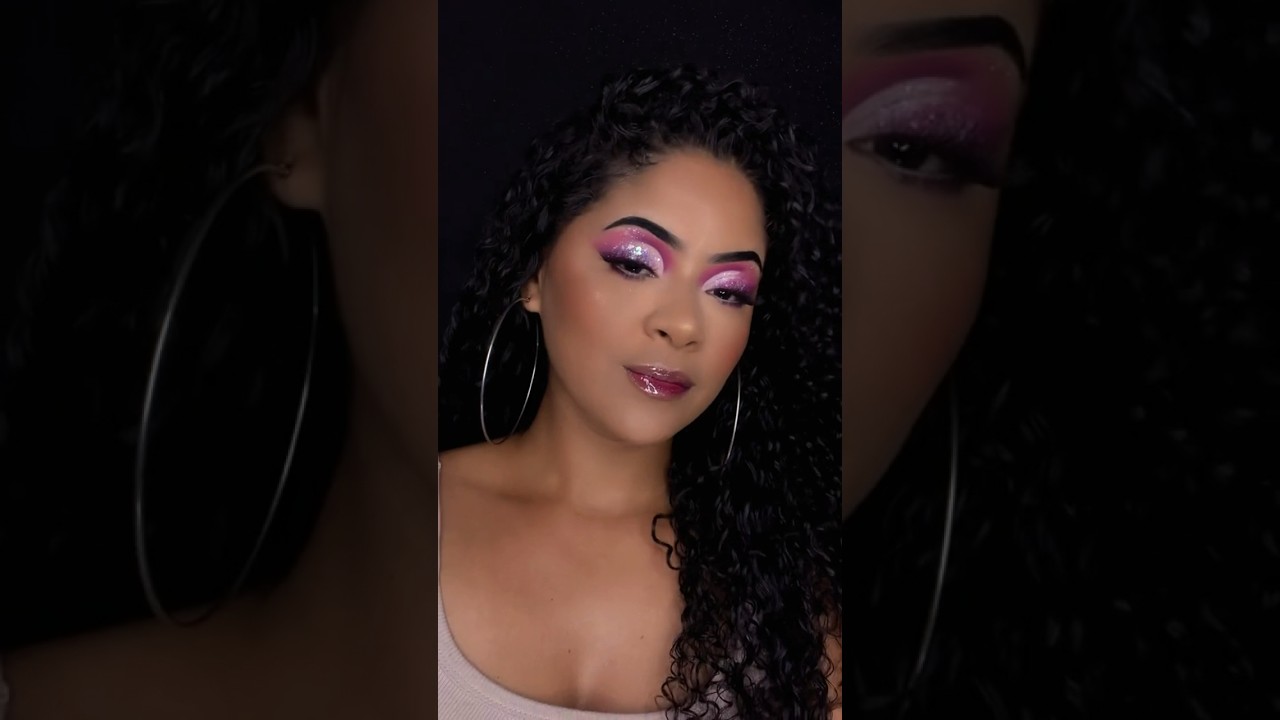 MAKE CARNAVAL @vivianemaneco #makeup #makefacil #maquiagem #maquiagemcarnaval #makeuptutorial #make