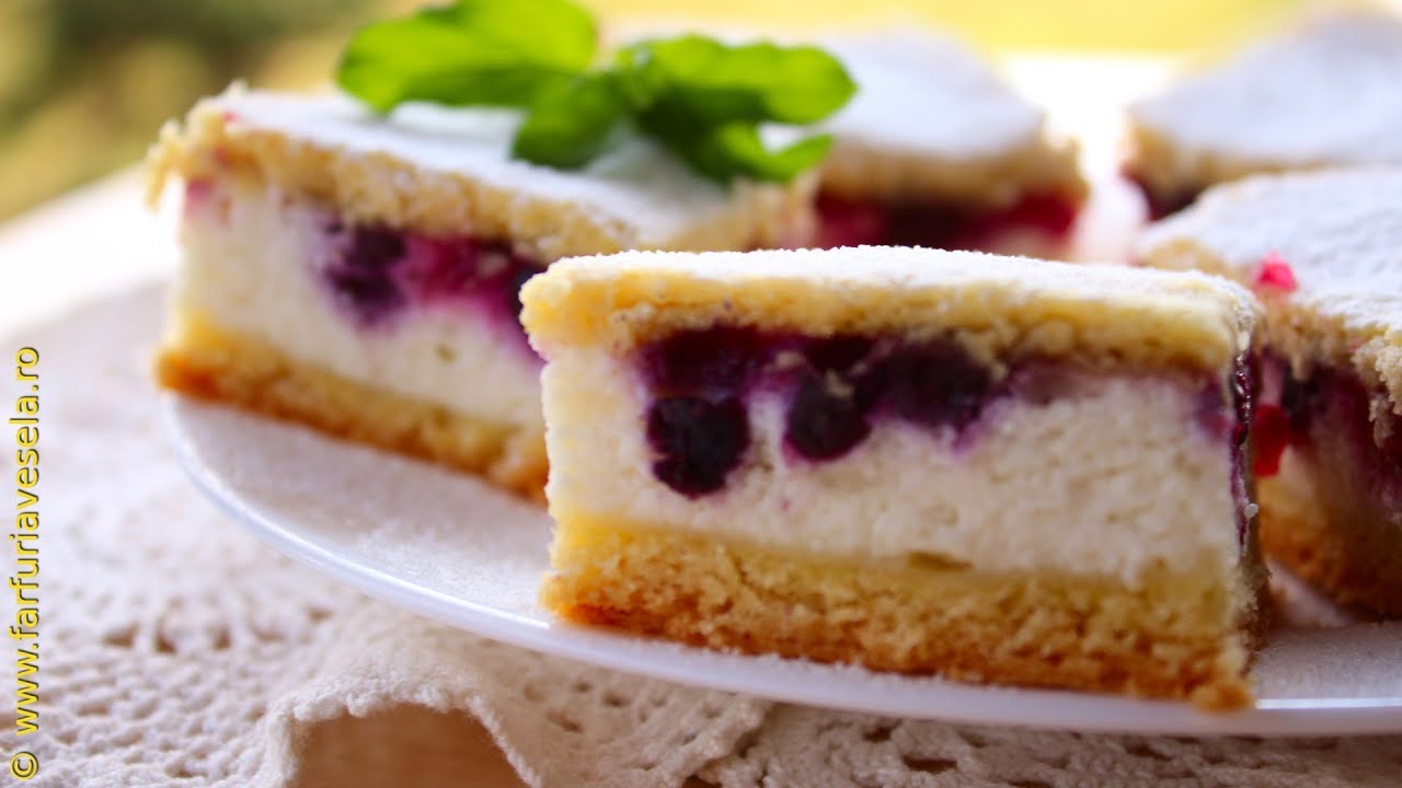 Placinta cu branza si fructe de padure | Farfuria vesela