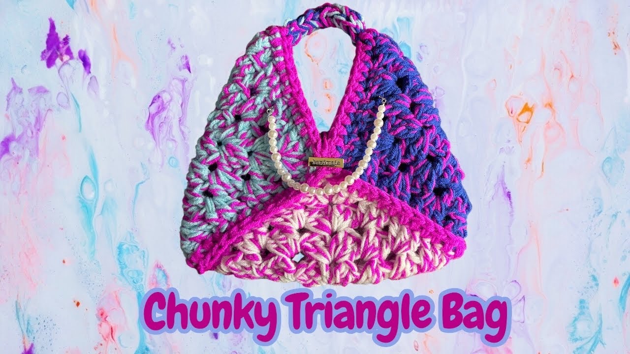 Chunky Triangle Crochet Bag 